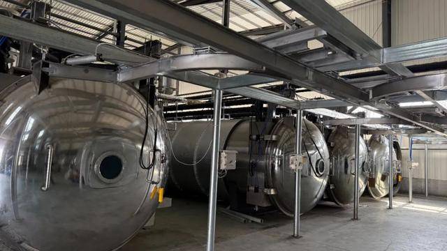 厂”——潍坊临朐蒋峪盘活资源发展特色产业见闻pg电子免费模拟器闲置厂房变身宠物零食“梦工(图2)
